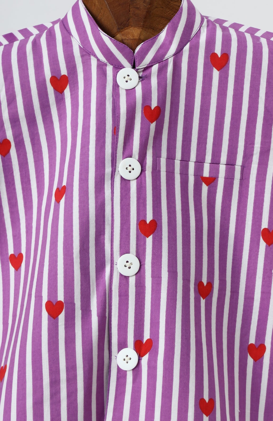 White silver lurex kurta and glazed cotton pyjama with cotton heart printed jacket
