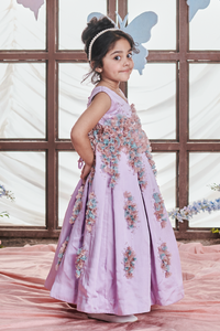 Amaranta - Box Pleat Gown With Embellished Flower