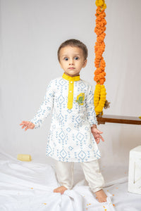 Embroidered Bandhej Kurta