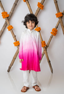 Fuachia Shaded Kurta With Motif Set For Boys