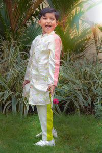 Tiranga Kurta And Pants Set