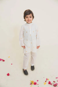 Full Sleeves White & Gold Print Kurta