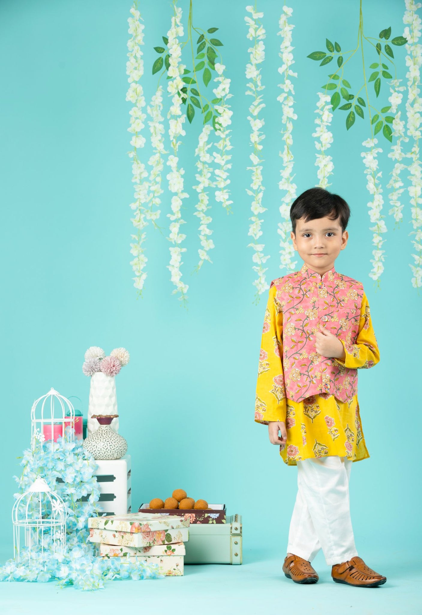 Block Print Cotton Kurta And Glaze Cotton Pyjama With Nehru Jacket