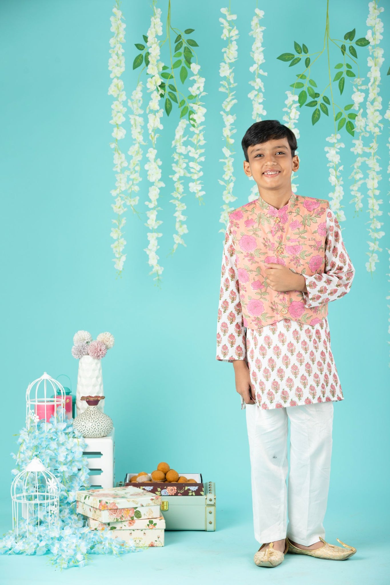 Block Print Cotton Kurta And Glaze Cotton Pyjama With Nehru Jacket