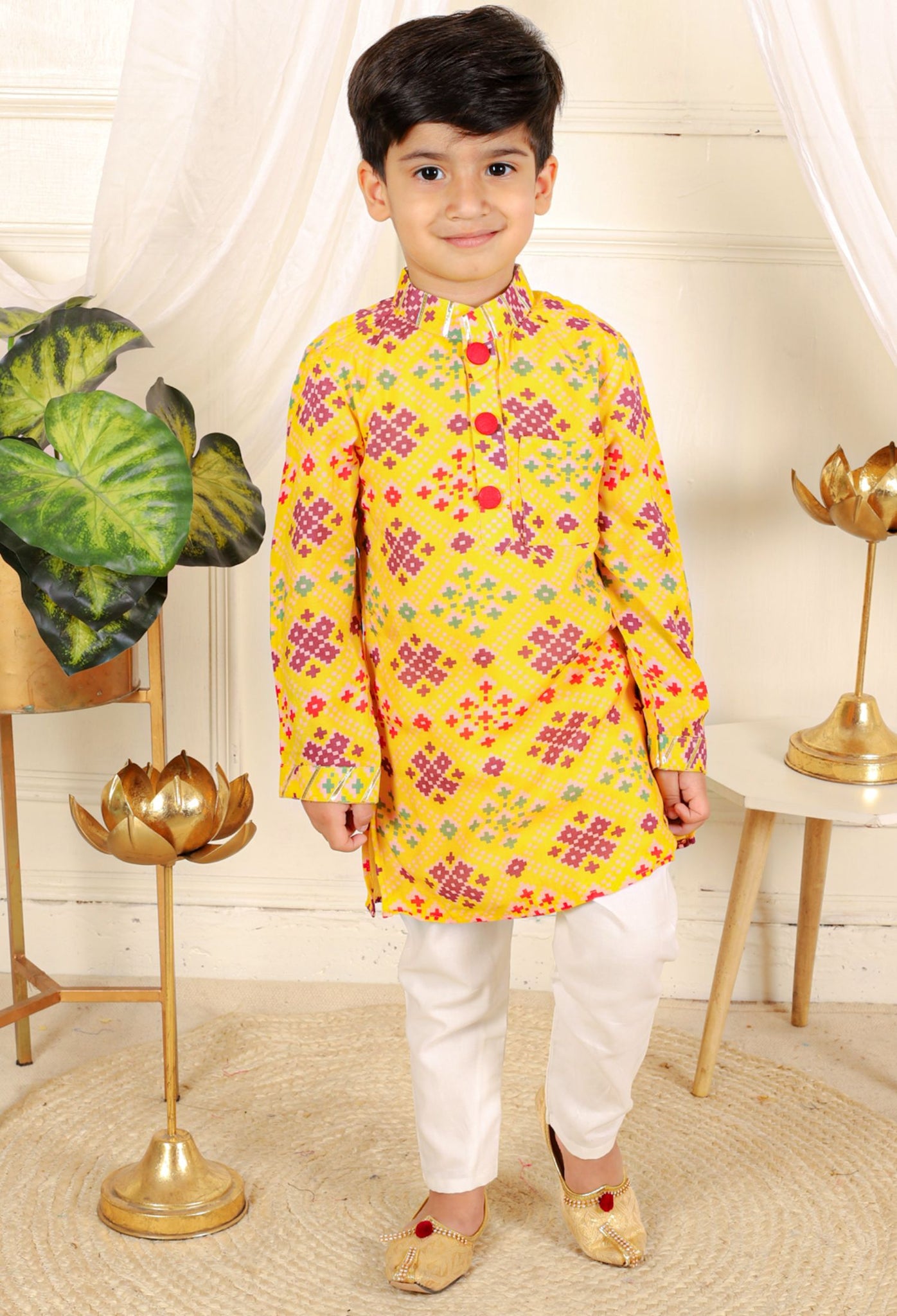 Patola Printed Yellow Kurta And White Pyjama