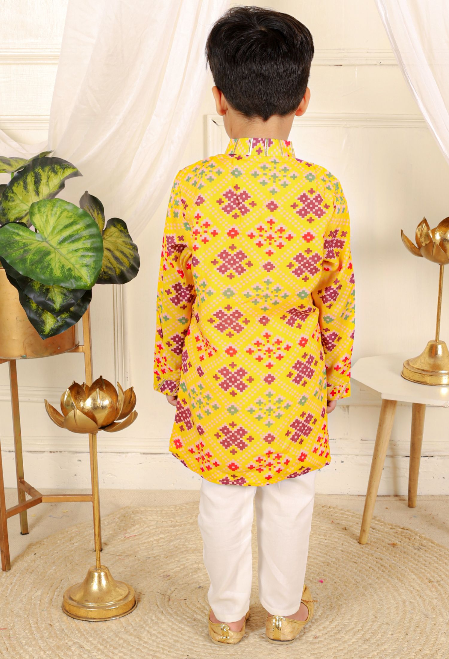 Patola Printed Yellow Kurta And White Pyjama