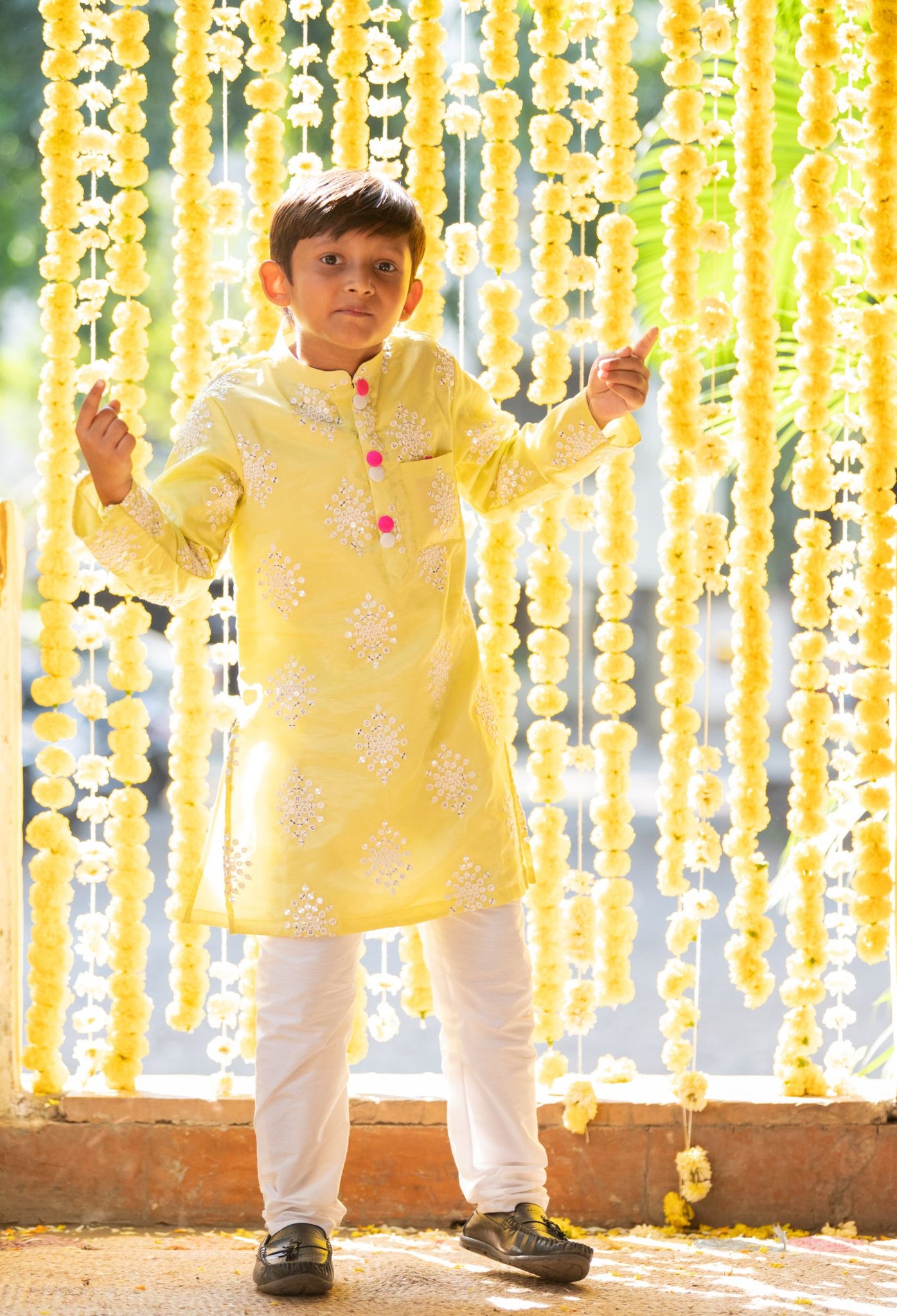 Sequin thread work kurta with pyjama