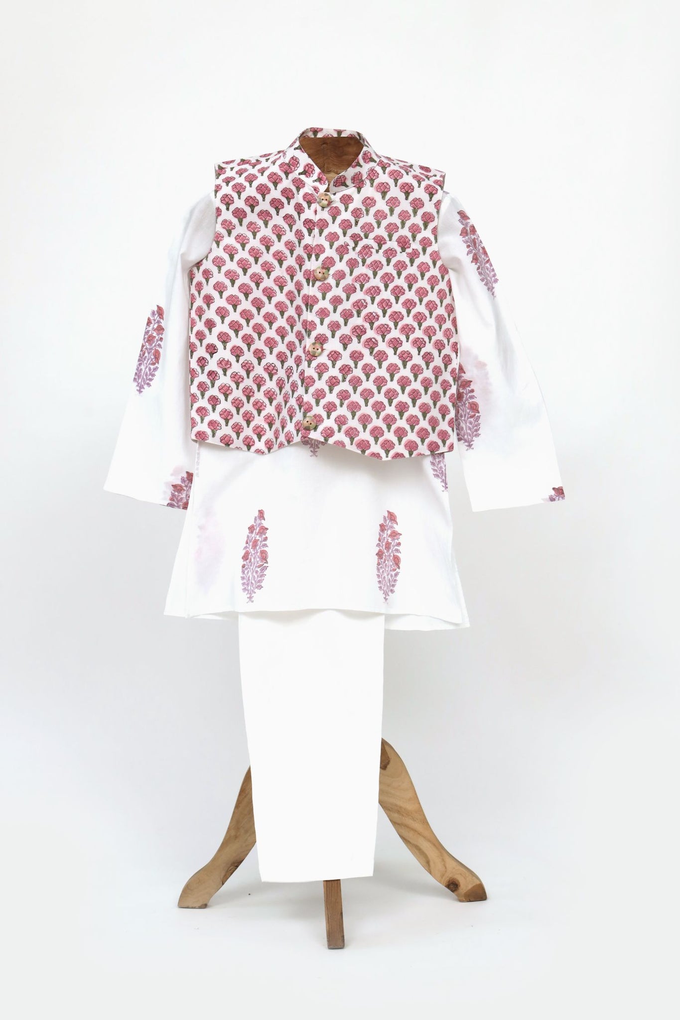 Block Print Cotton Kurta And Glaze Cotton Pyjama With Nehru Jacket