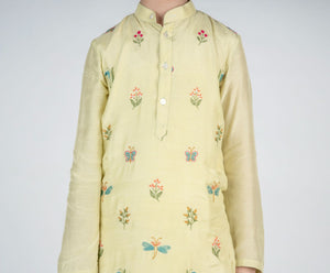 Dragon Fly Buta Embroidered Kurta