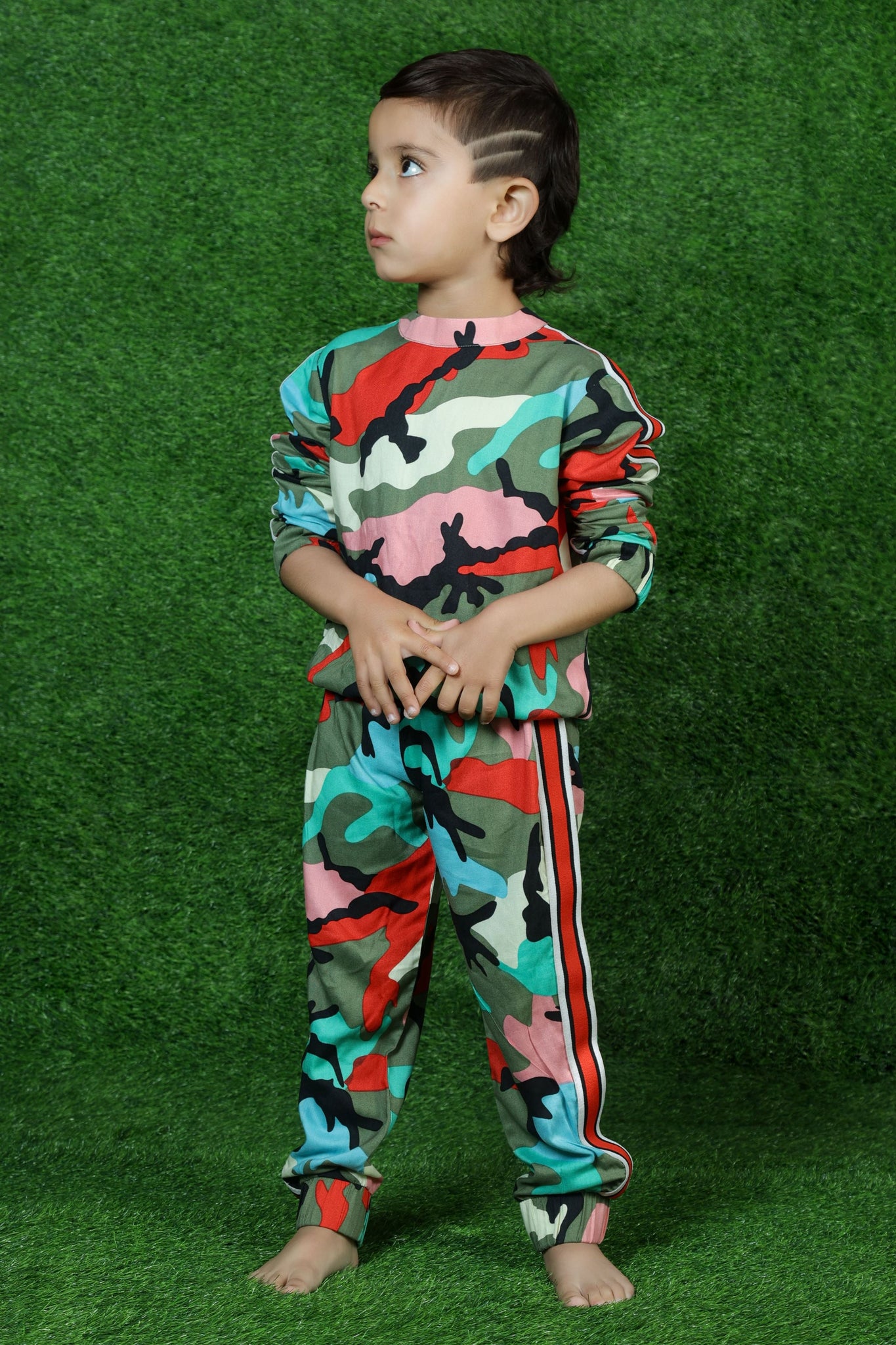 CAMOU LOVE BOYS SET - MULTI (TOP + JOGGERS)