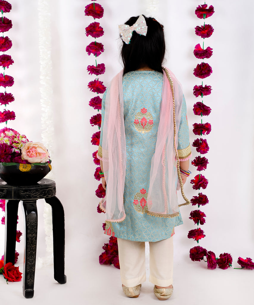 Stylish Khadi Black Kurti With Fancy Pant | Latest Kurti Designs | Kurti  designs latest, Fancy dress design, Kurti designs