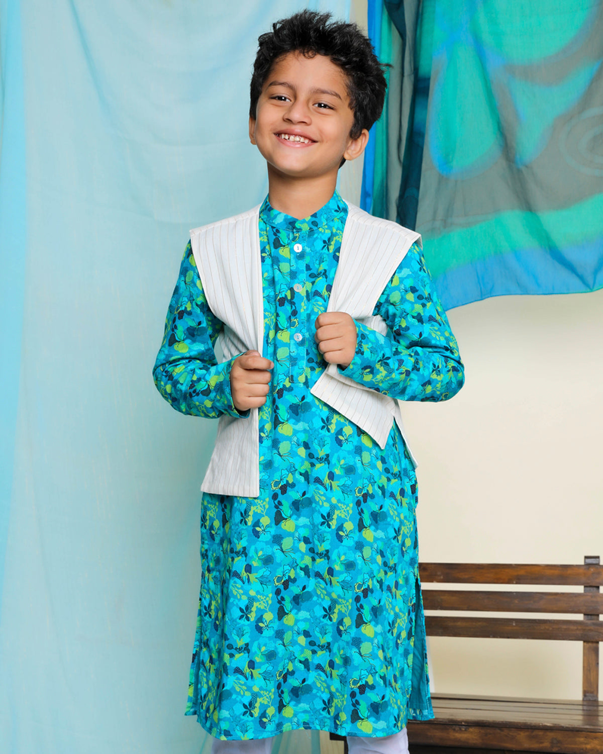 Nilmohar Kurta with Juui Jacket and Churidaar Set, Blue & White