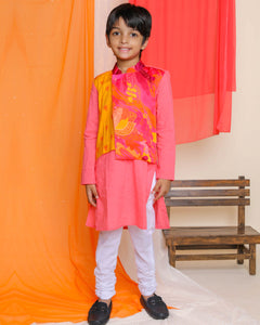 Nargis Kurta-Jacket Set with Churidaar, Pink