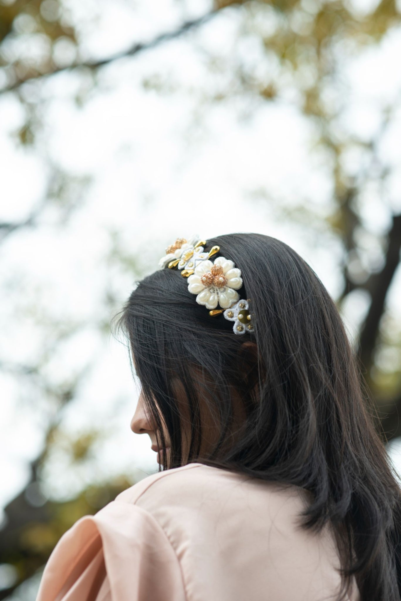 White And Gold Pearl Floral Headband