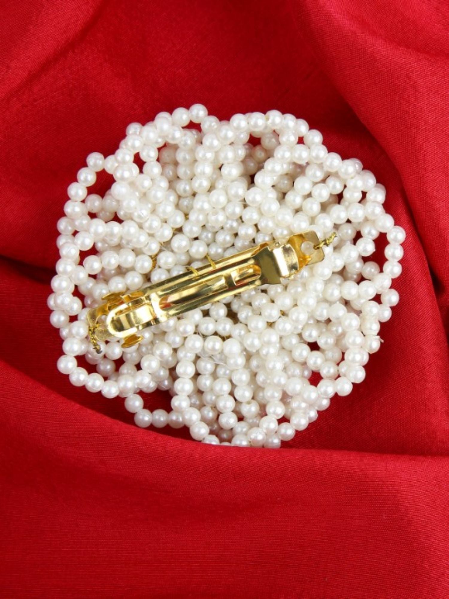 The Cara Handmade Pearl Clip