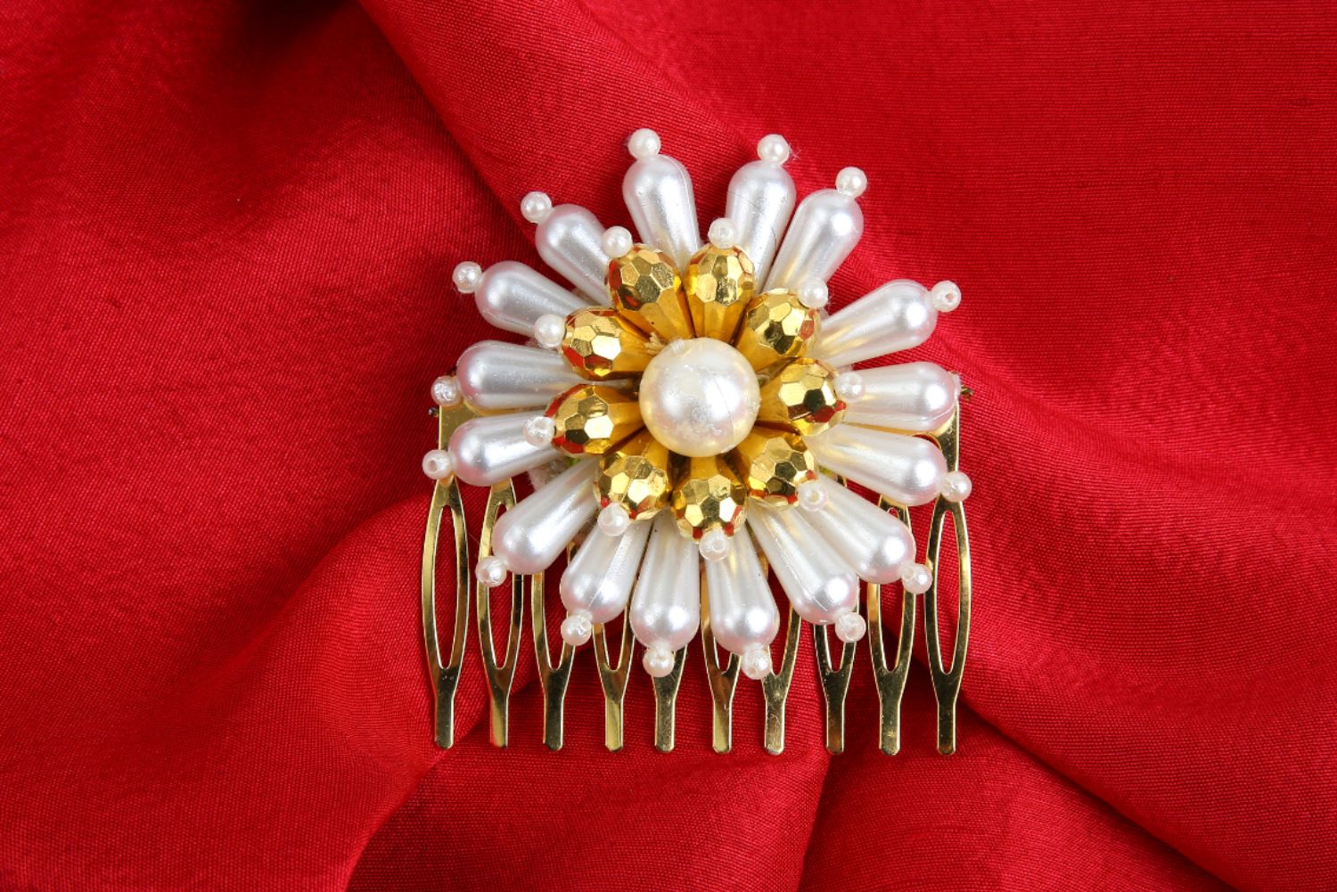 Pearls And Beads Floral Hair Clip Offwhite And Gold