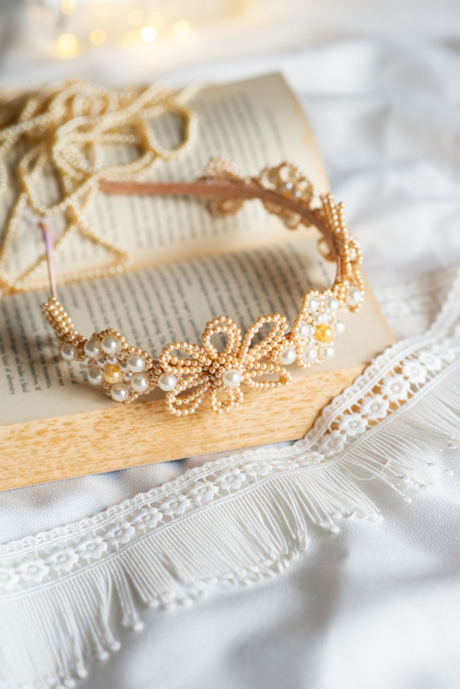 Ornamental Flora Pearl Hairband