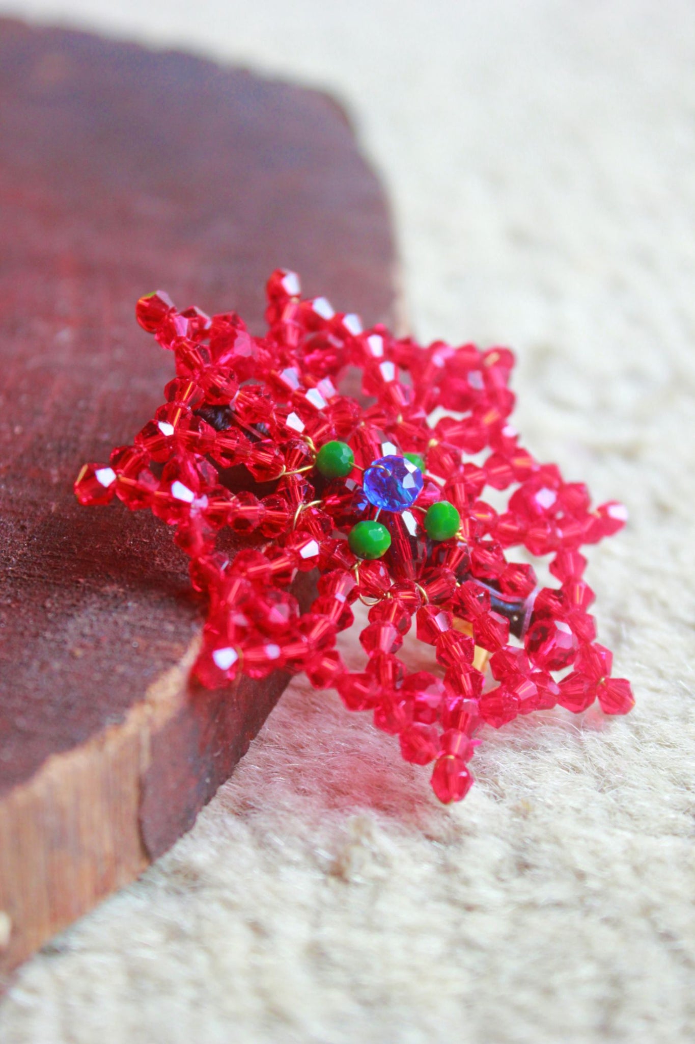 Choko Santa's Christmas Snowflake Hairclip Xmas Red Black