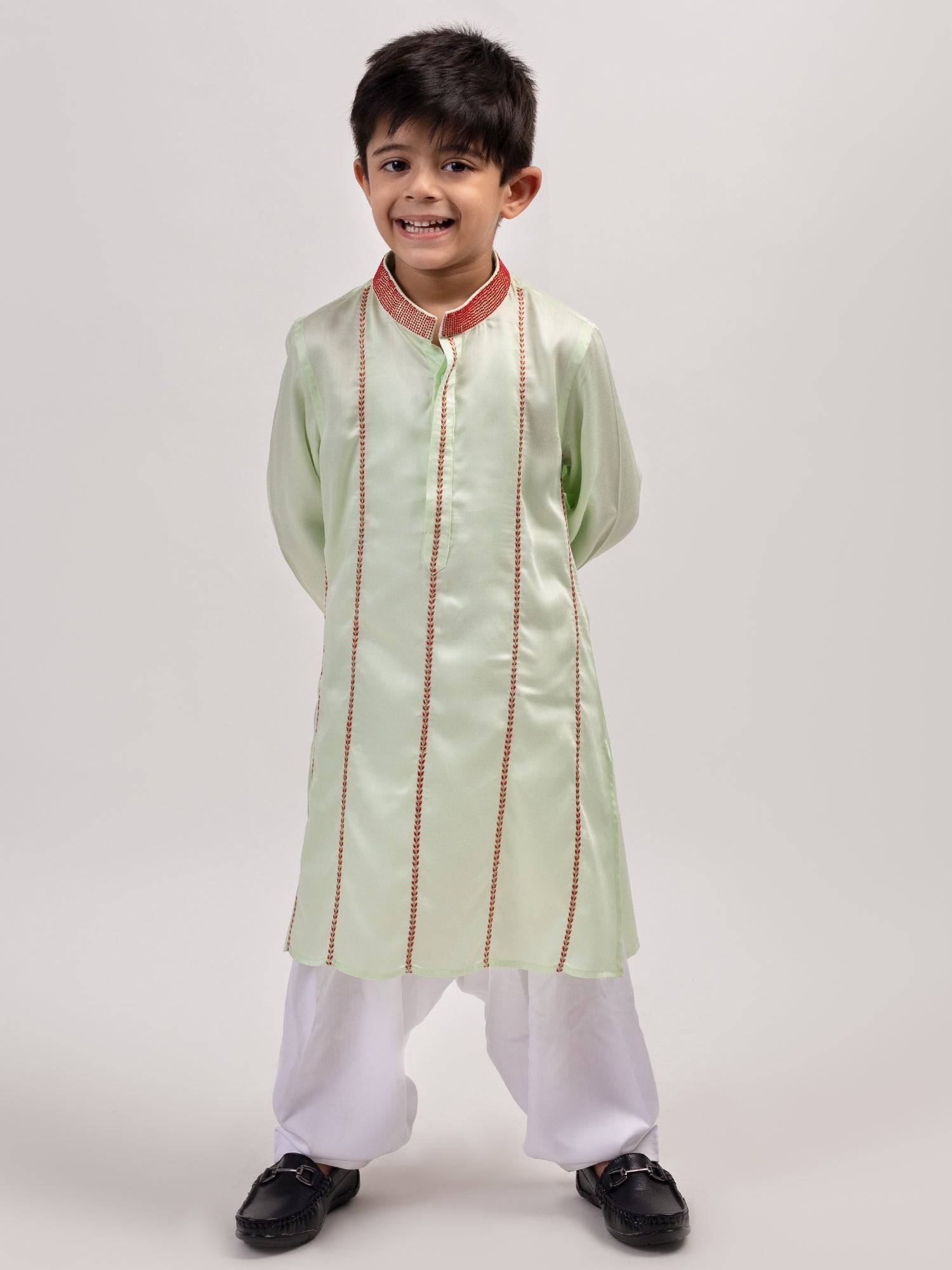 EMBELLISHED GREEN KURTA SET