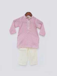 Pink Zig Zag Kurta And Off White Pant