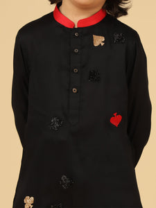 BLACK KURTA WITH PANTS AND SCATTERED EMBROIDERY